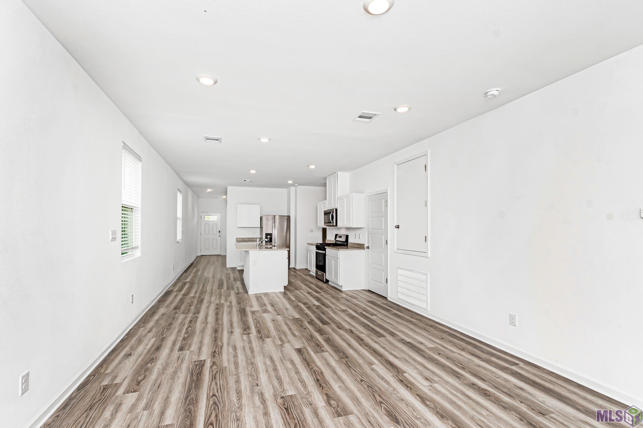 910 Drago Drive Baton Rouge, LA 70820 - Photo 6 of 13