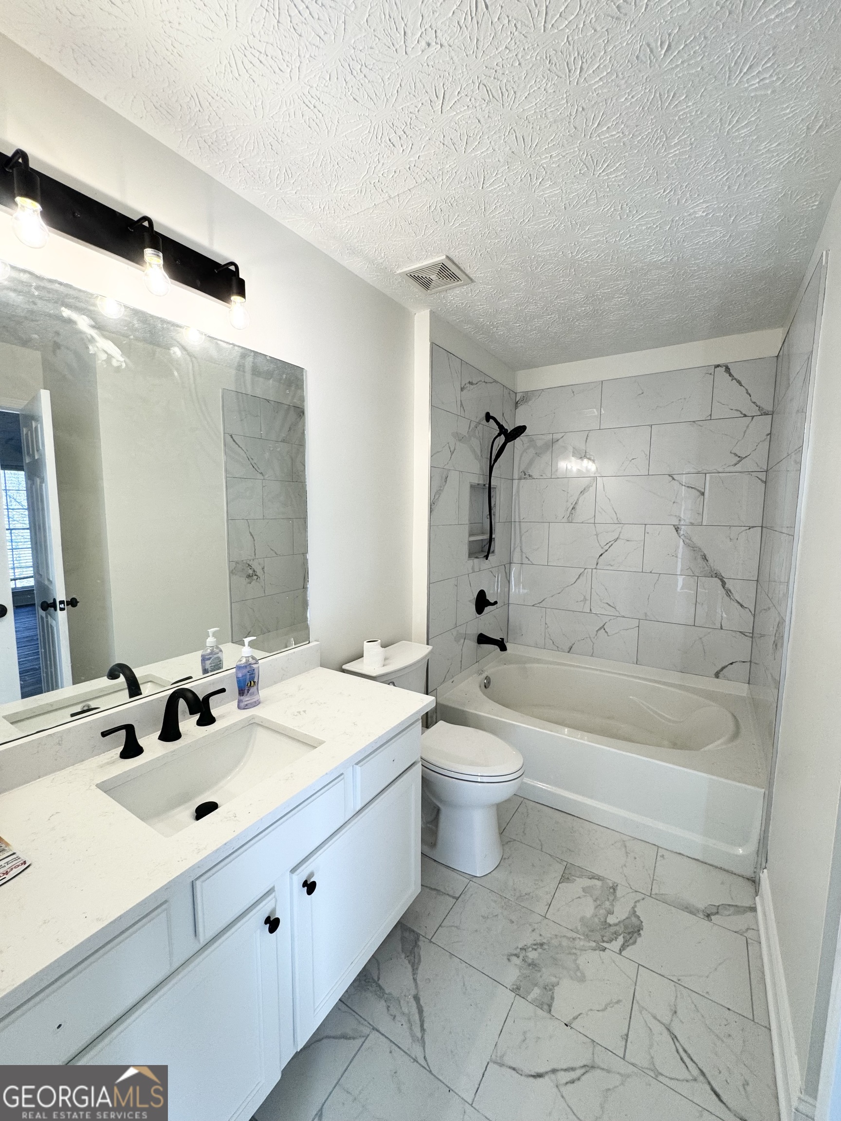 6284 Southland Ridge Stone Mountain, GA 30087 - Photo 11 of 25