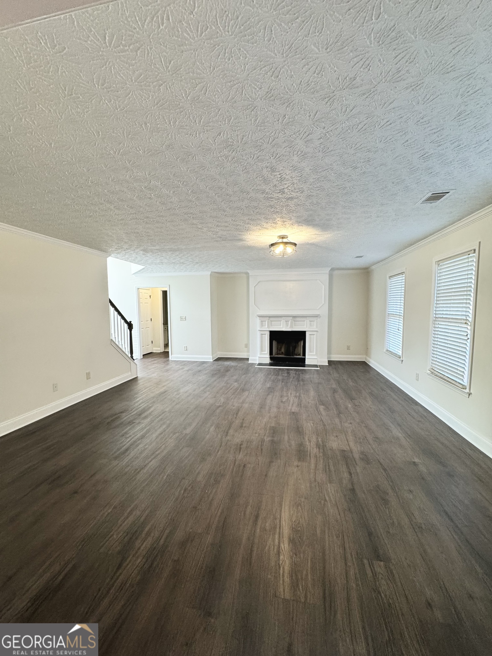 6284 Southland Ridge Stone Mountain, GA 30087 - Photo 7 of 25