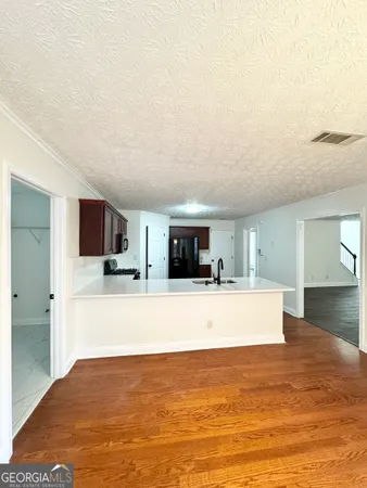 $3,300 | 6284 Southland Ridge, Stone Mountain, GA 30087