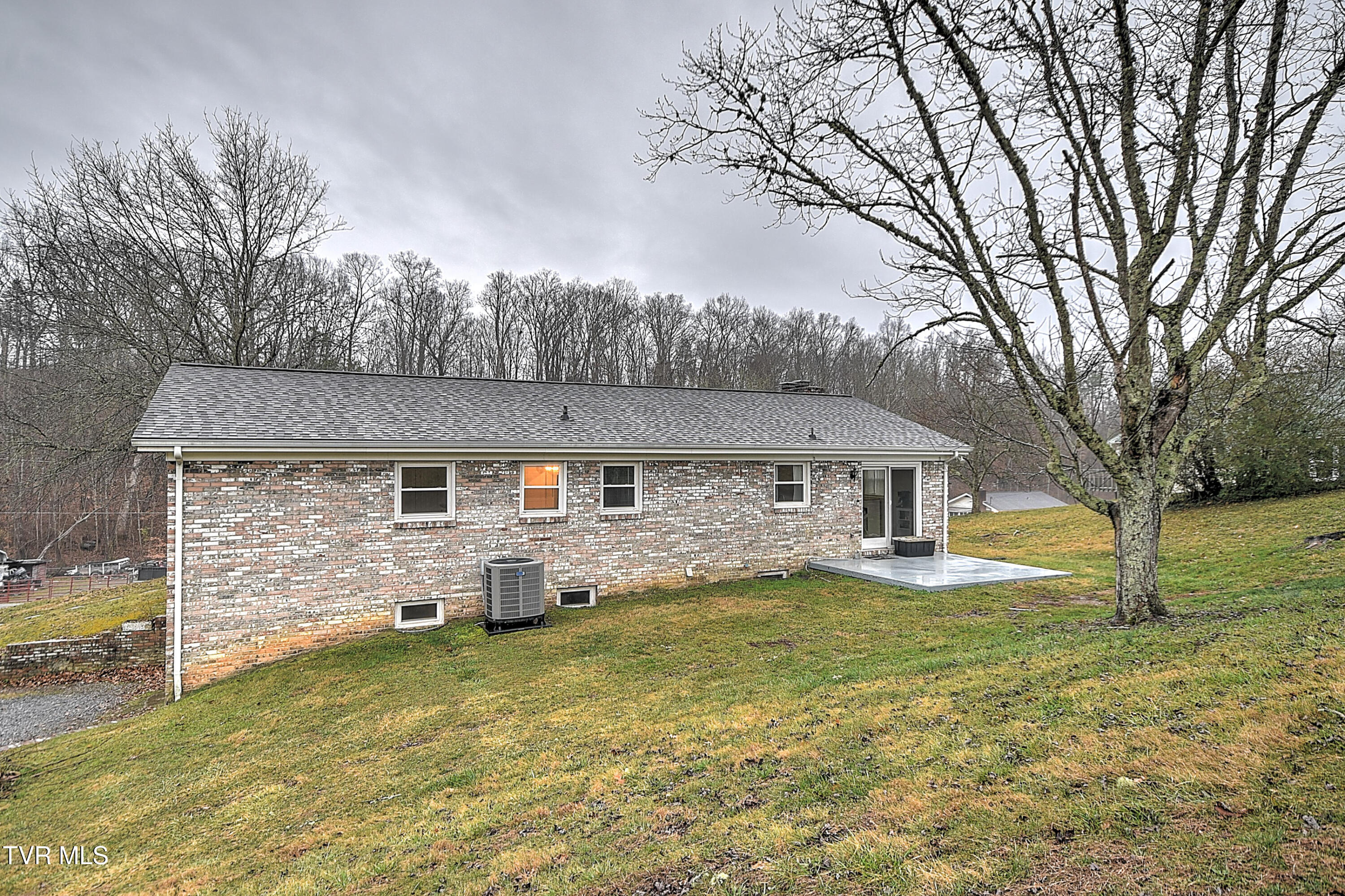 4158 Ridge Road Kingsport, TN 37660 - Photo 33 of 40 4158 Ridge Rd JC-35