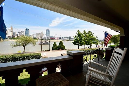 219 Riverside Drive Covington, KY 41011 - Photo 1 of 25