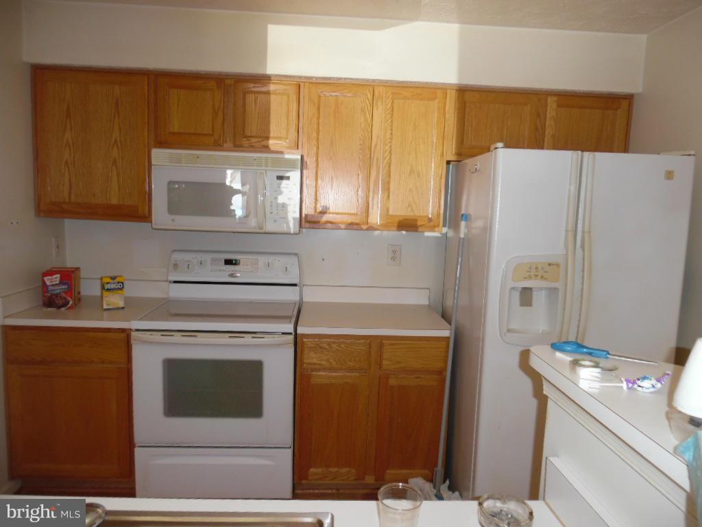 4846 Shellbark Road, Unit 4846 Owings Mills, MD 21117 - Photo 4 of 11 Kitchen