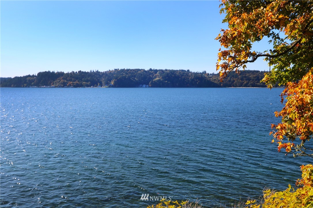 19001 Sunset Road Southwest Vashon, WA 98070 - Photo 17 of 18 Gallery Image 17