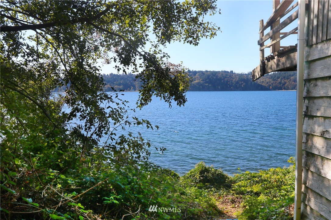 19001 Sunset Road Southwest Vashon, WA 98070 - Photo 4 of 18 Gallery Image 4