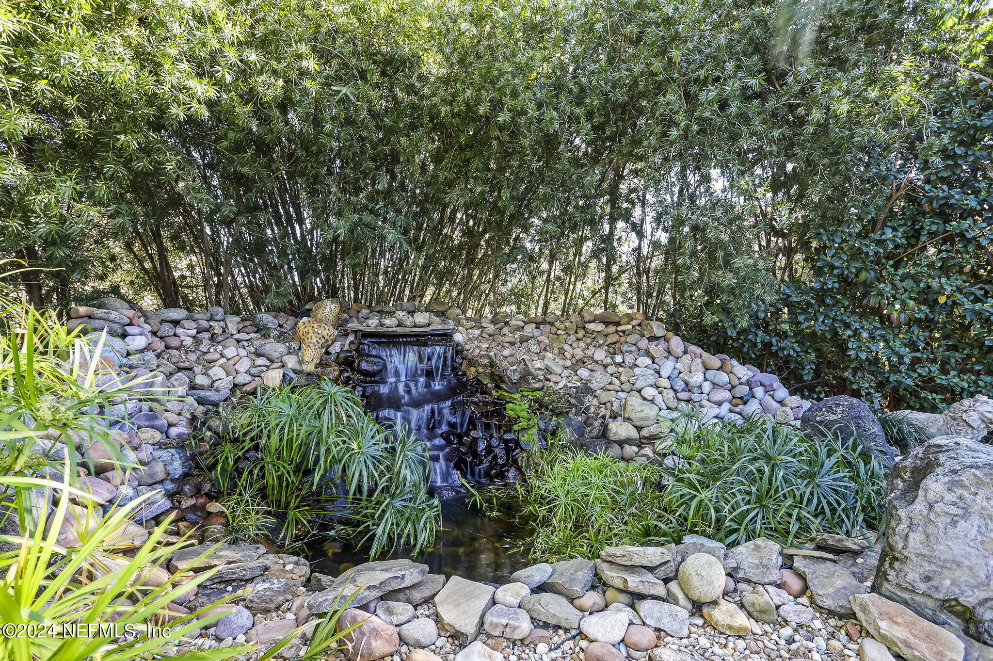 1939 Summit Ridge Road Fleming Island, FL 32003 - Photo 34 of 127 WATERFALL & STREAM