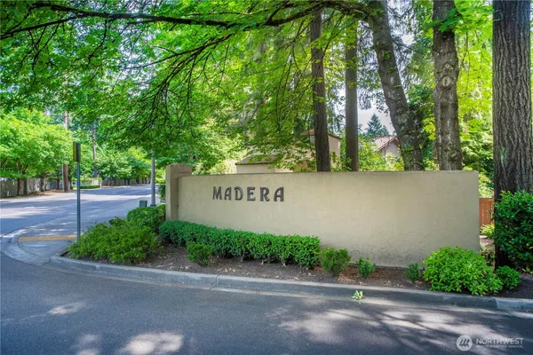 $999,000 | 11724 Madera Drive Southwest, Lakewood, WA 98499