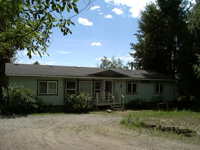 1712 Kirkpatrick Road Elk, WA 99009 - Photo 1 of 20
