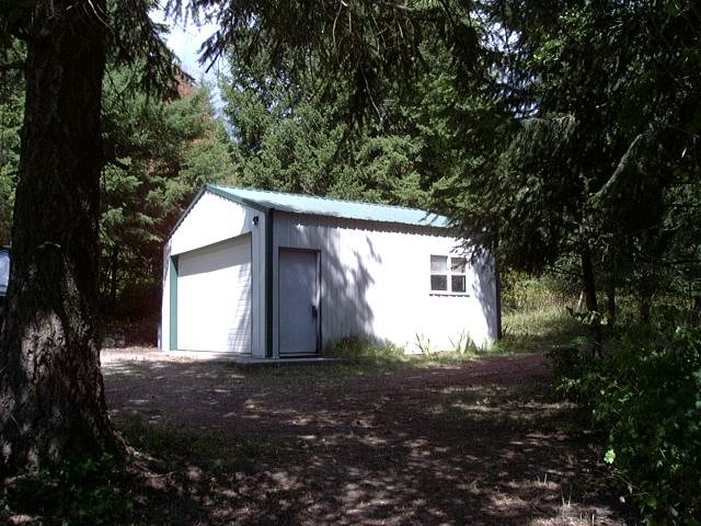 1712 Kirkpatrick Road Elk, WA 99009 - Photo 11 of 20