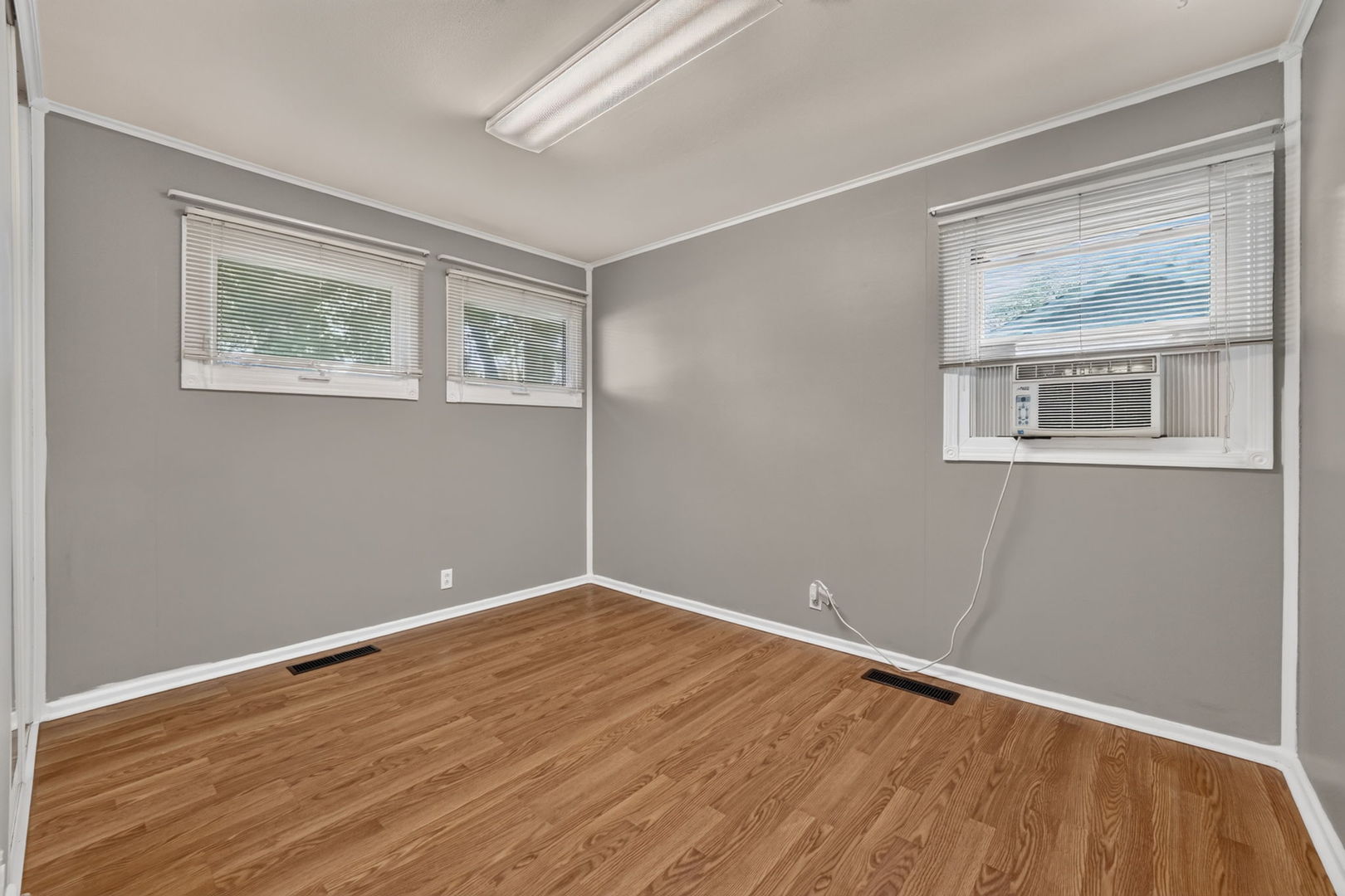 472 Douglas Road Batavia, IL 60510 - Photo 15 of 42