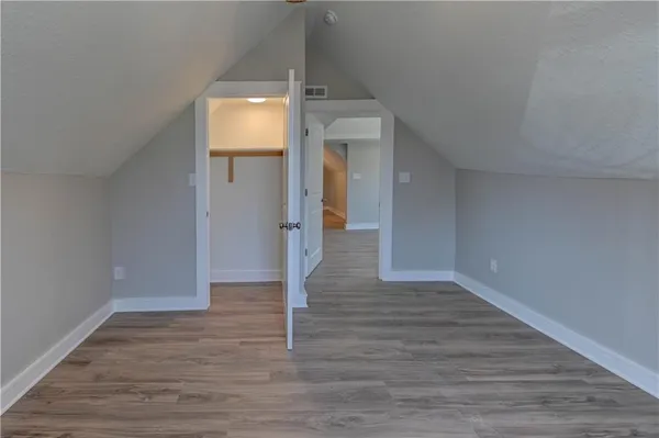 $230,000 | 1020 South McCoy Street, Independence, MO 64050