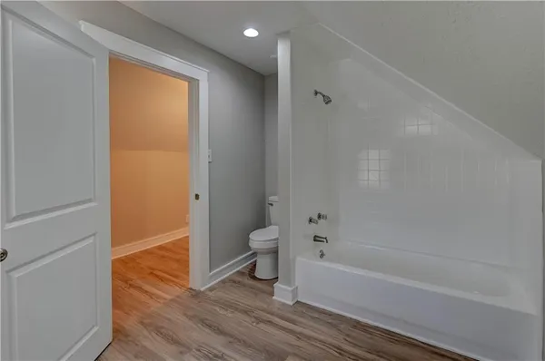 $230,000 | 1020 South McCoy Street, Independence, MO 64050