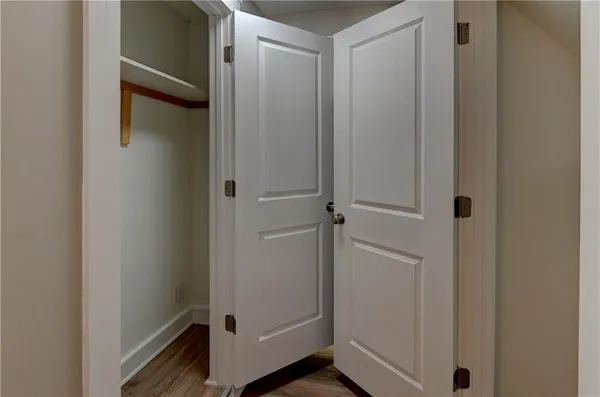 $220,000 | 1020 South McCoy Street, Independence, MO 64050