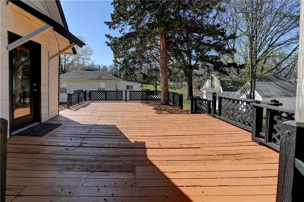 $230,000 | 1020 South McCoy Street, Independence, MO 64050