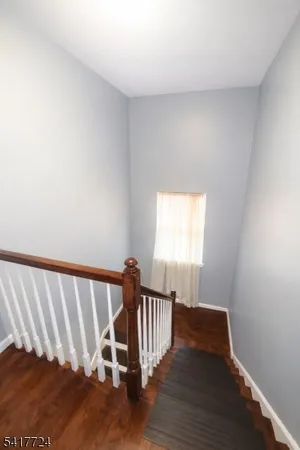 $2,600 | 524 Broadway, Elizabeth Port, NJ 07206
