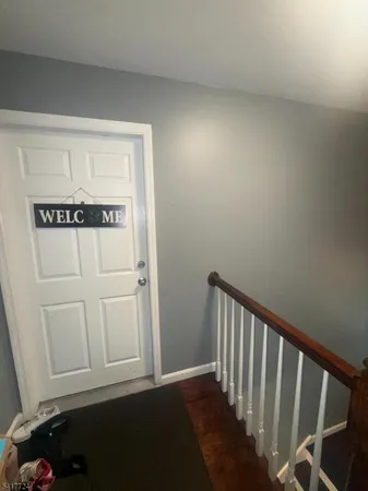 $2,600 | 524 Broadway, Elizabeth Port, NJ 07206