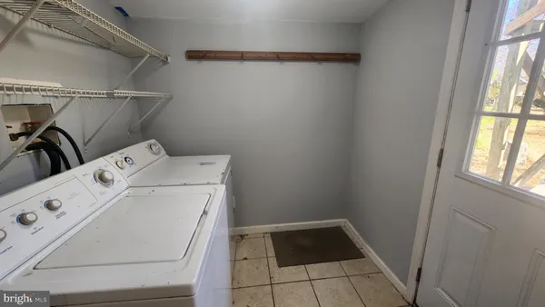 $2,100 | 108 East Pacific Avenue, Unit 1, Minotola, NJ 08341