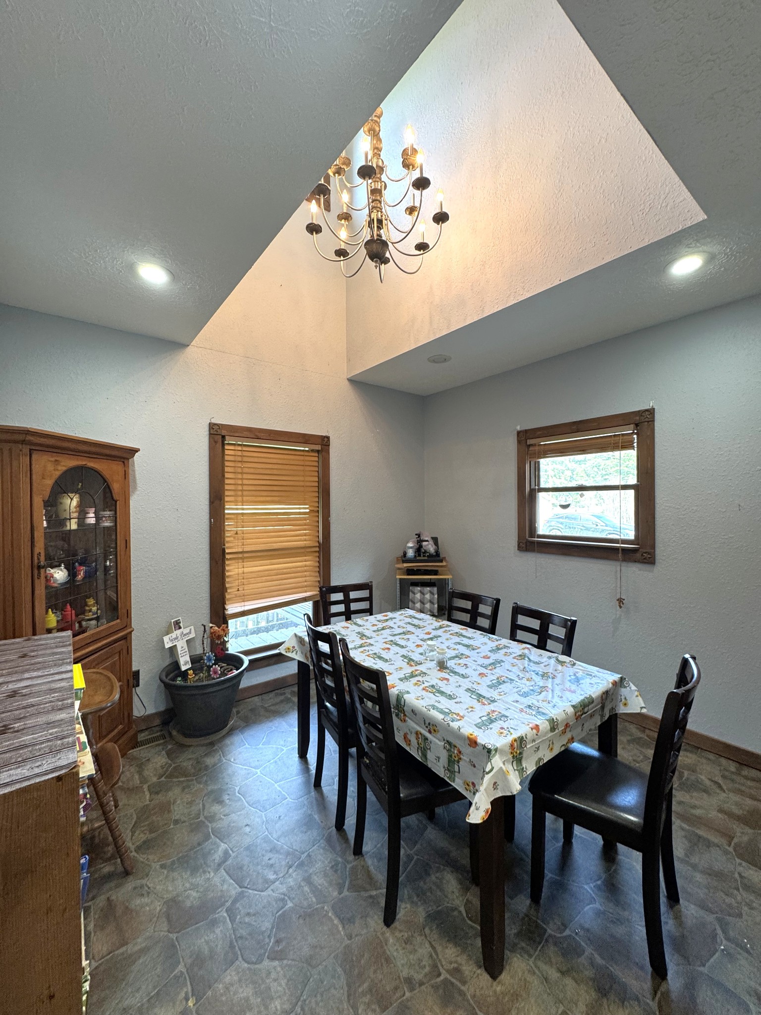 12466 Highway 108 Altamont, TN 37301 - Photo 14 of 40 a view of a dining room with furniture