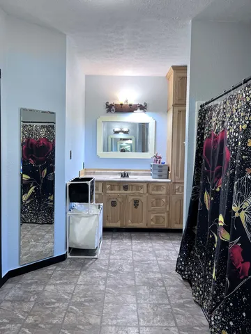 $400,000 | 12466 Highway 108, Altamont, TN 37301