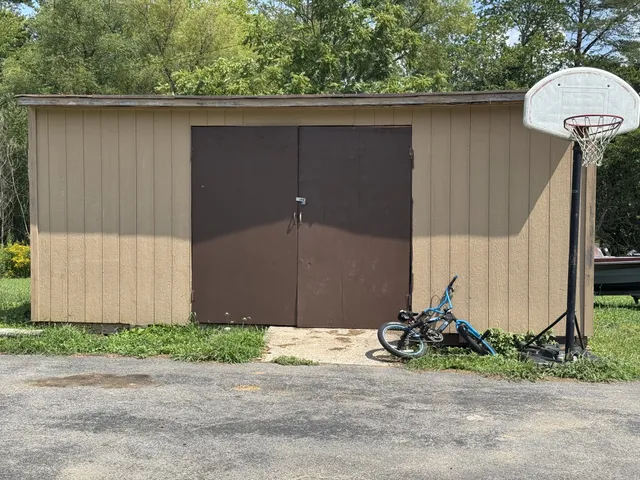 $400,000 | 12466 Highway 108, Altamont, TN 37301