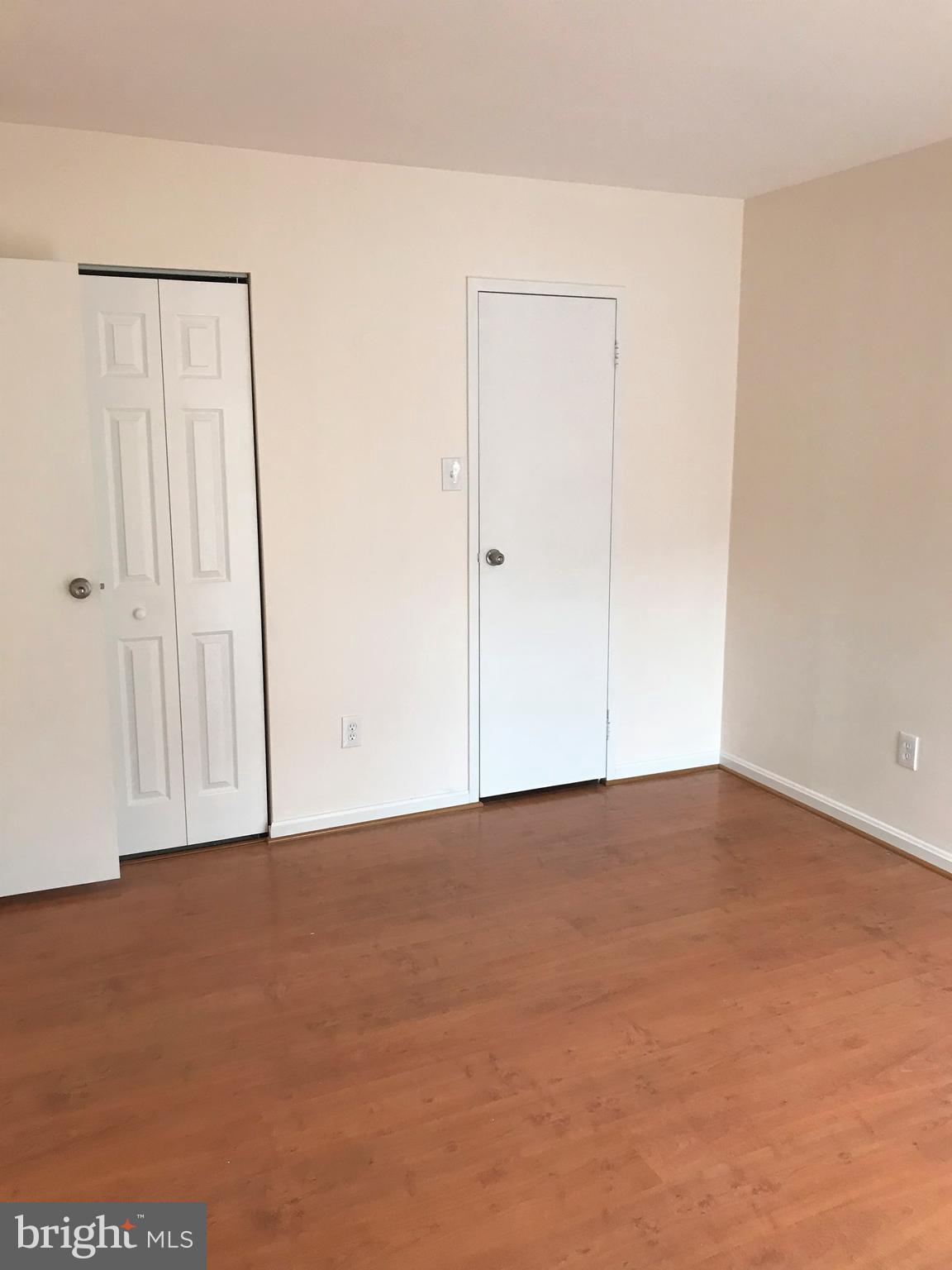 6139 Edsall Road, Unit O Alexandria, VA 22304 - Photo 4 of 12 Bedroom (Master)