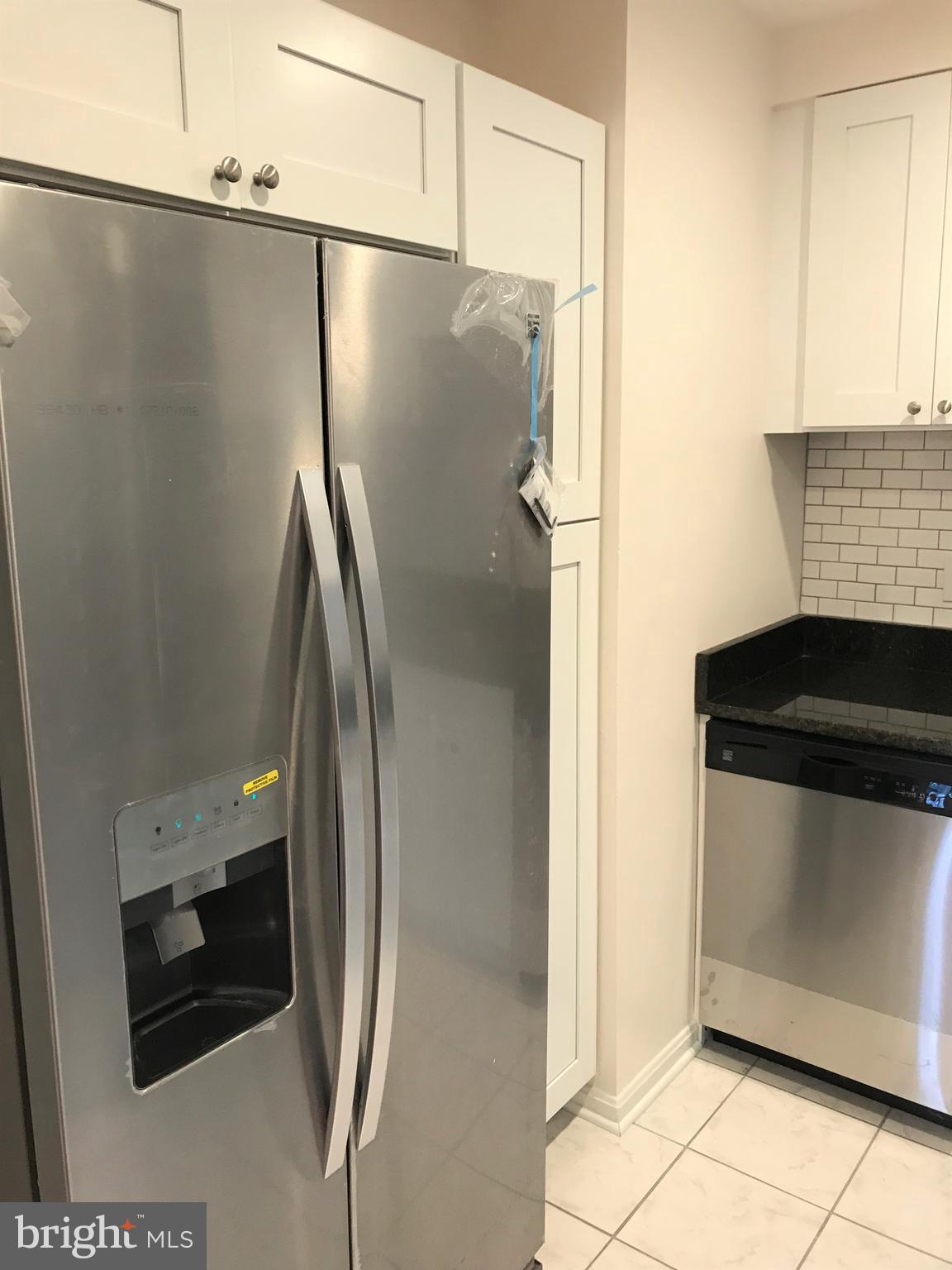6139 Edsall Road, Unit O Alexandria, VA 22304 - Photo 8 of 12 Kitchen
