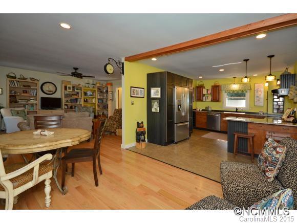 166 Broyles Road Hendersonville, NC 28791 - Photo 5 of 24 Gallery Image 5