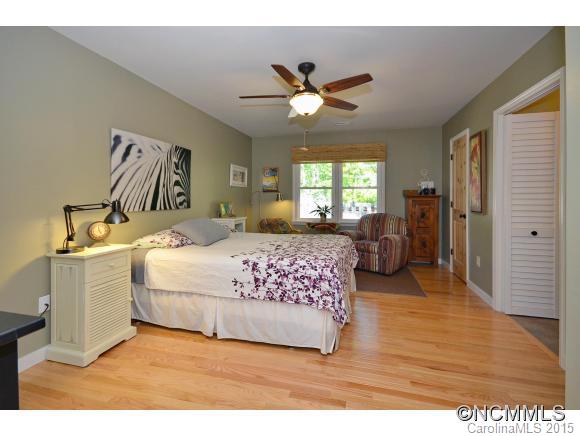 166 Broyles Road Hendersonville, NC 28791 - Photo 9 of 24 Gallery Image 9