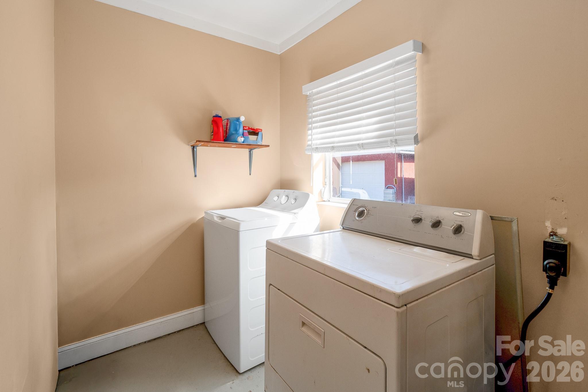 1099 South Potter Road Lancaster, SC 29720 - Photo 32 of 41 a utility room with dryer and washer