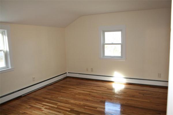 25 Oxbow Road Lynnfield, MA 01940 - Photo 8 of 11 Gallery Image 8