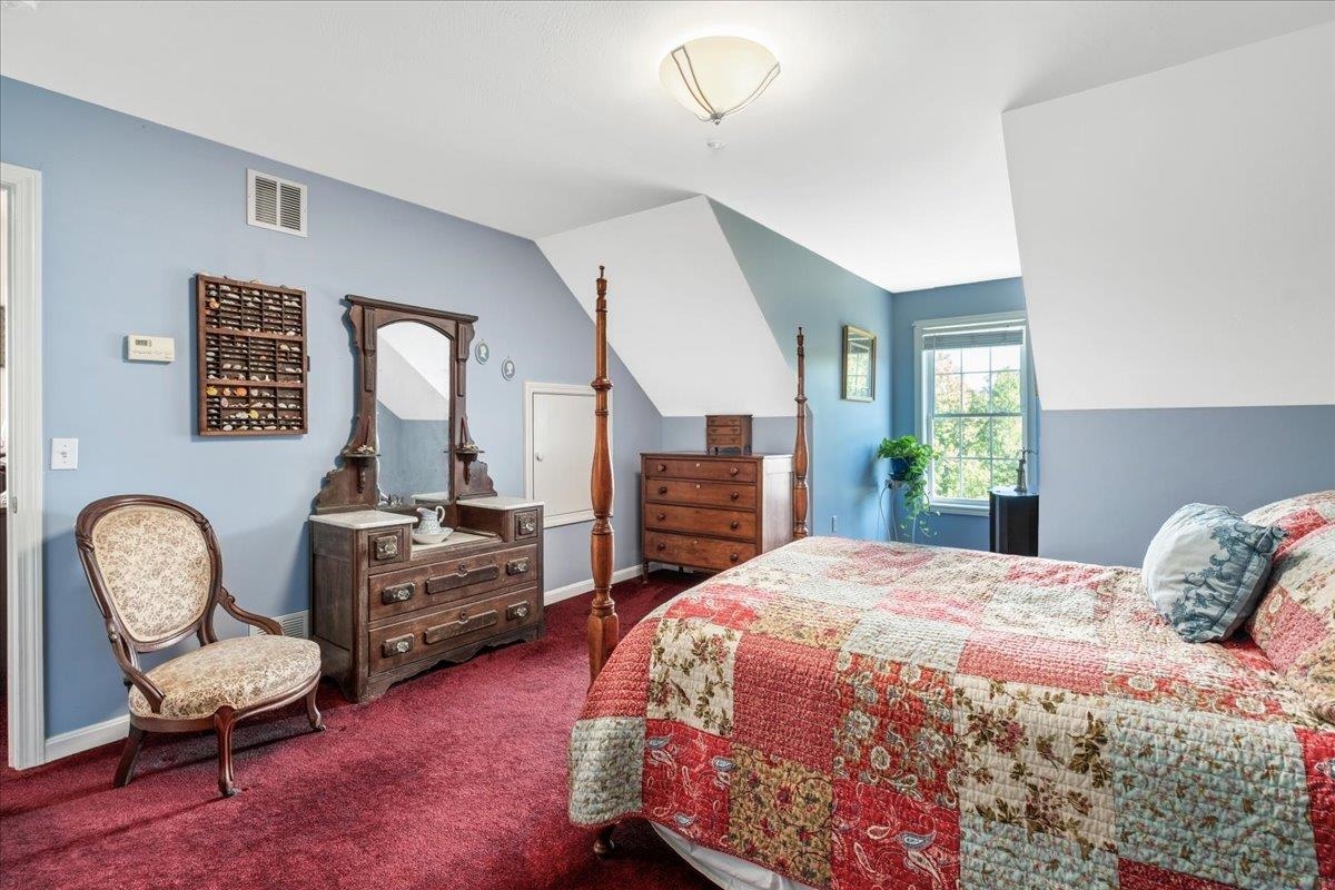 71 North High Street, Unit 10 Derry, NH 03038 - Photo 24 of 50