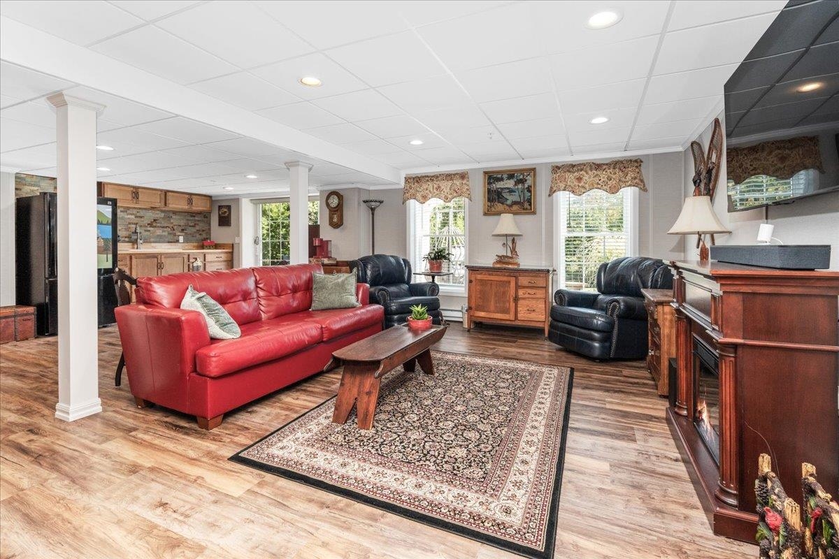 71 North High Street, Unit 10 Derry, NH 03038 - Photo 34 of 50