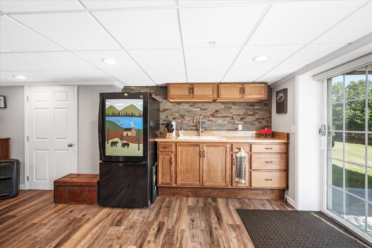 71 North High Street, Unit 10 Derry, NH 03038 - Photo 37 of 50