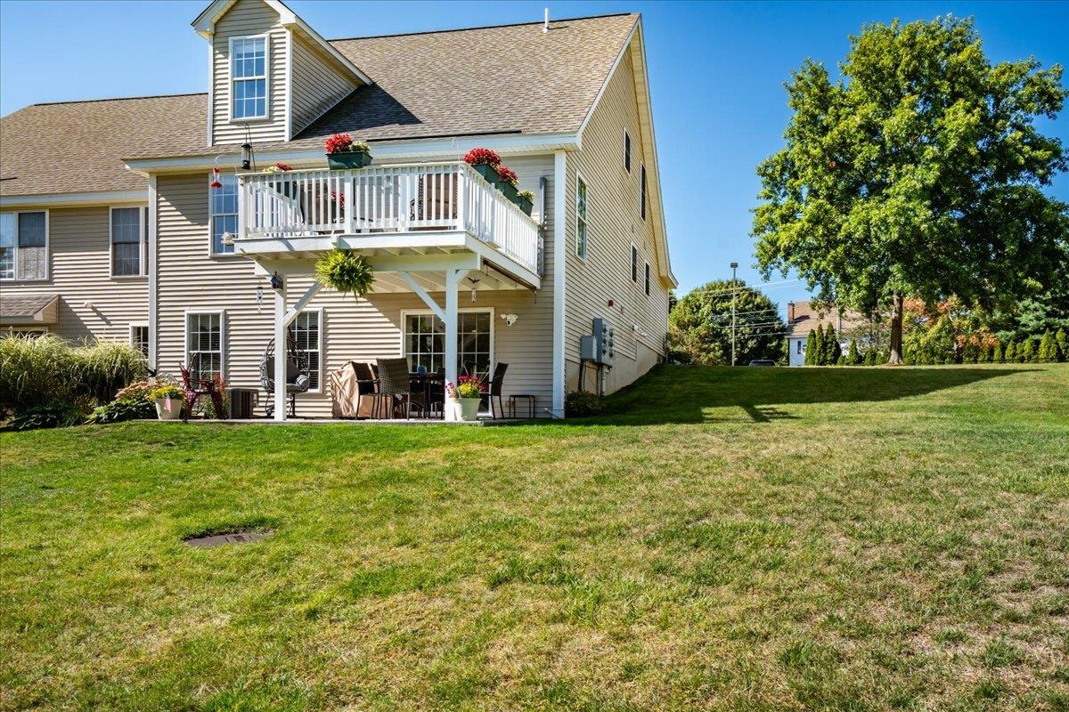 71 North High Street, Unit 10 Derry, NH 03038 - Photo 47 of 50