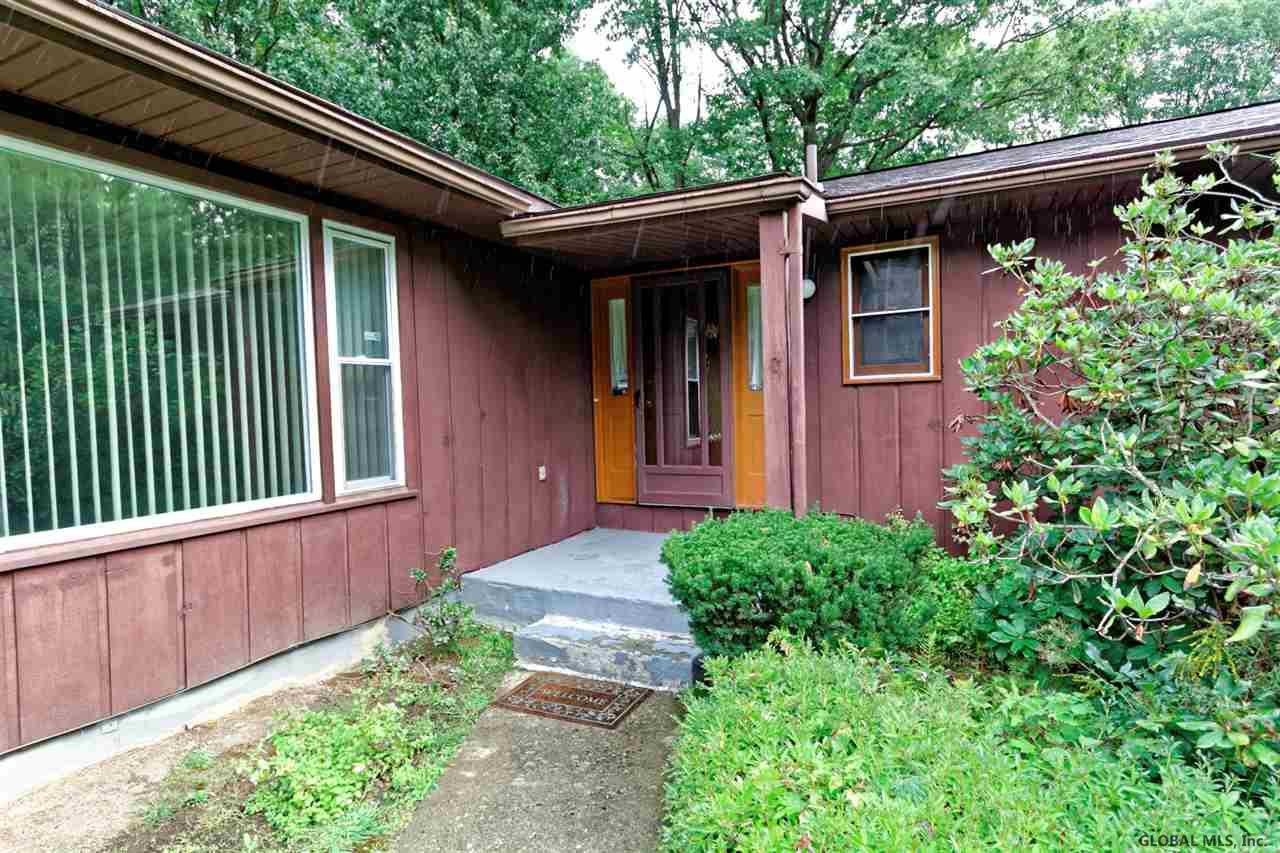 2223 Pine Ridge Road Niskayuna, NY 12309 - Photo 3 of 25 Photo 3