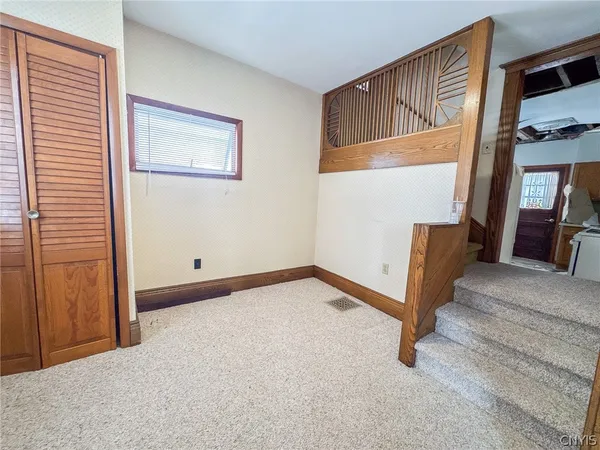 $129,900 | 130 Park Place, Auburn, NY 13021