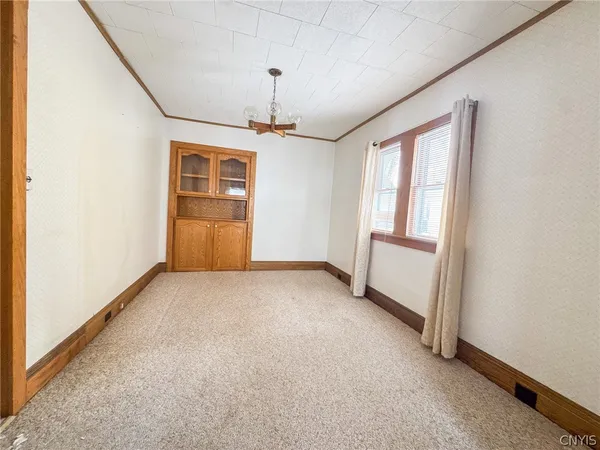 $129,900 | 130 Park Place, Auburn, NY 13021