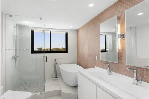 $12,000 | 1000 Venetian Way, Unit 303, Miami, FL 33139