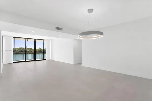 $12,000 | 1000 Venetian Way, Unit 303, Miami, FL 33139