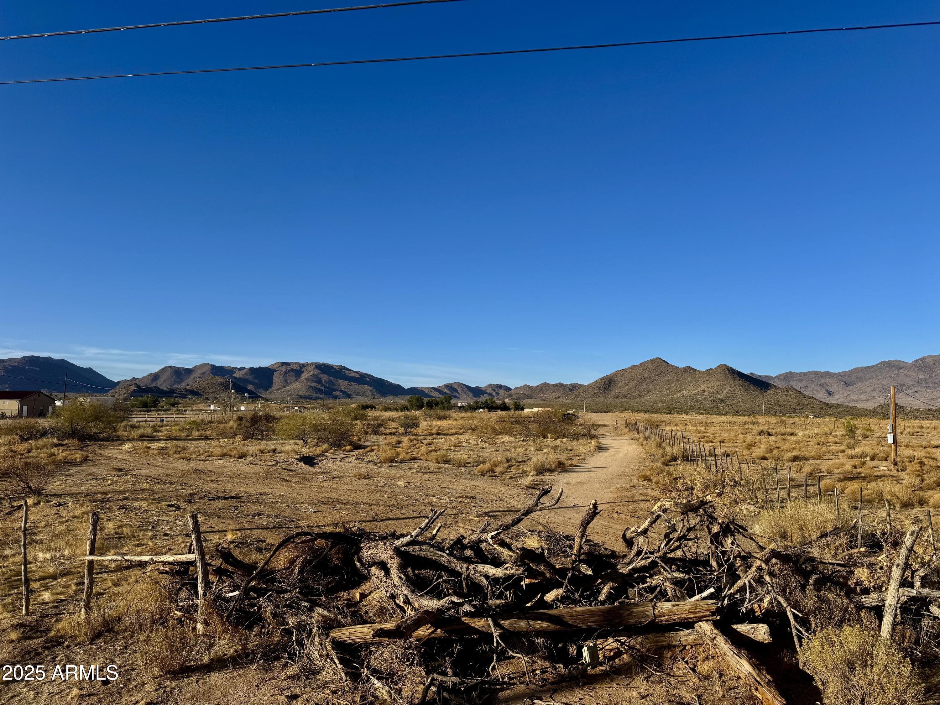 22110 Sunrise Road Congress, AZ 85332 - Photo 6 of 28 IMG_7348