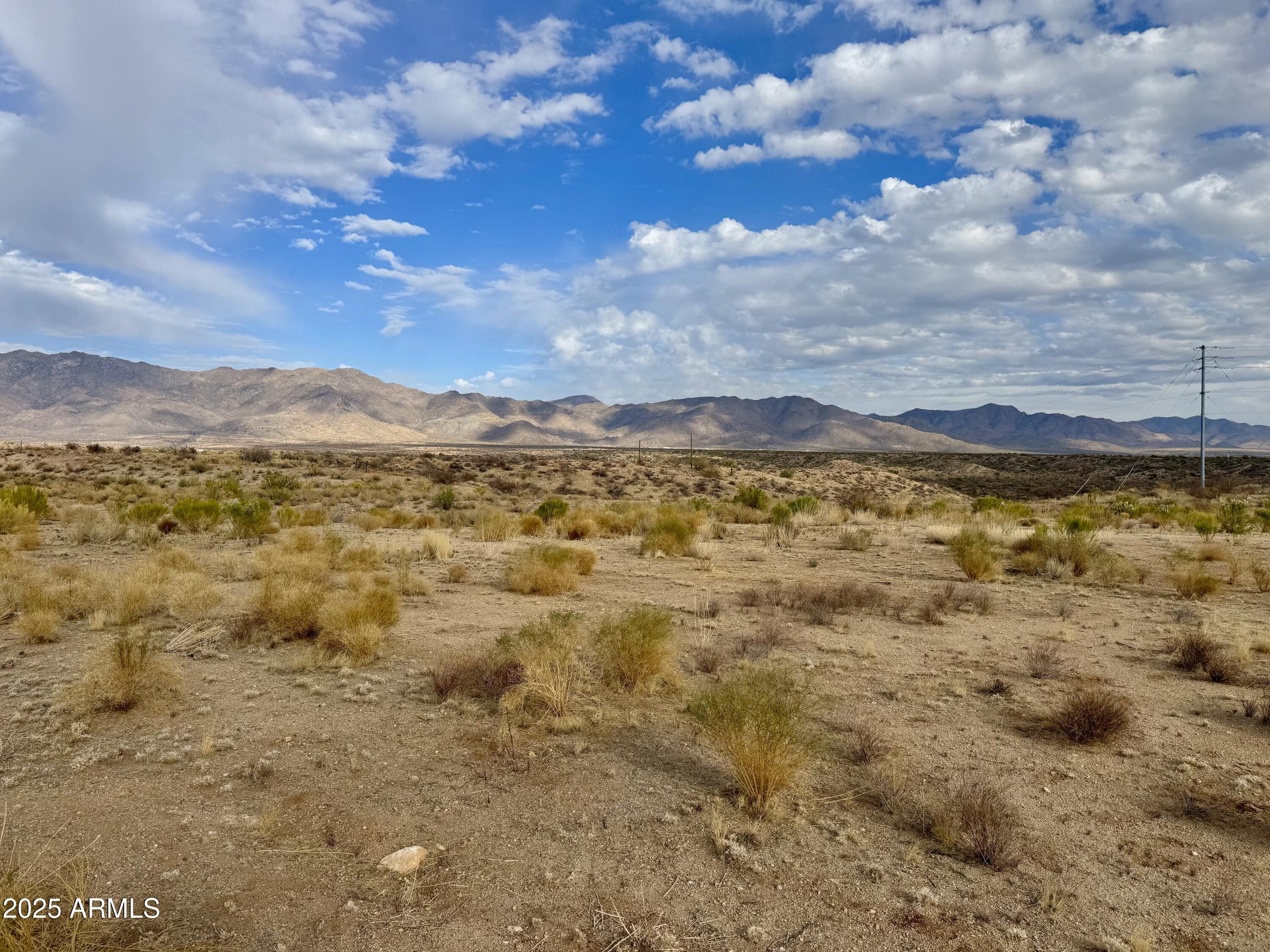 22110 Sunrise Road Congress, AZ 85332 - Photo 8 of 28 IMG_7336
