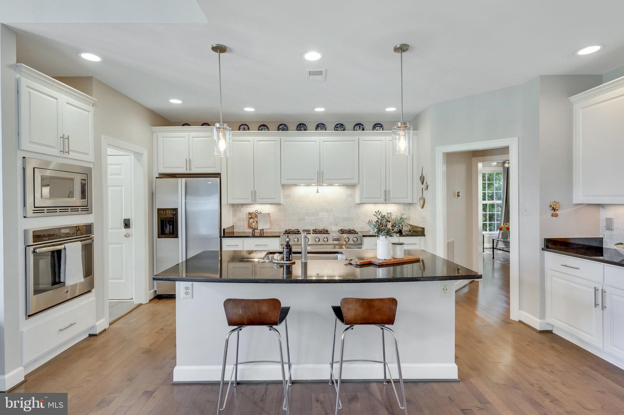 22985 Lois Lane Brambleton, VA 20148 - Photo 19 of 85