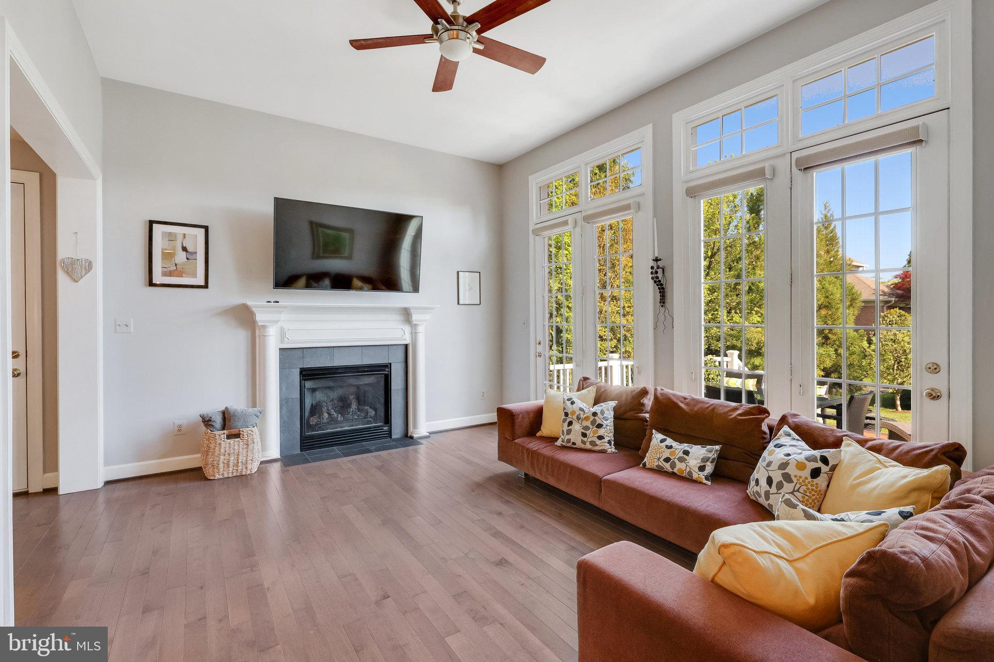 22985 Lois Lane Brambleton, VA 20148 - Photo 25 of 85