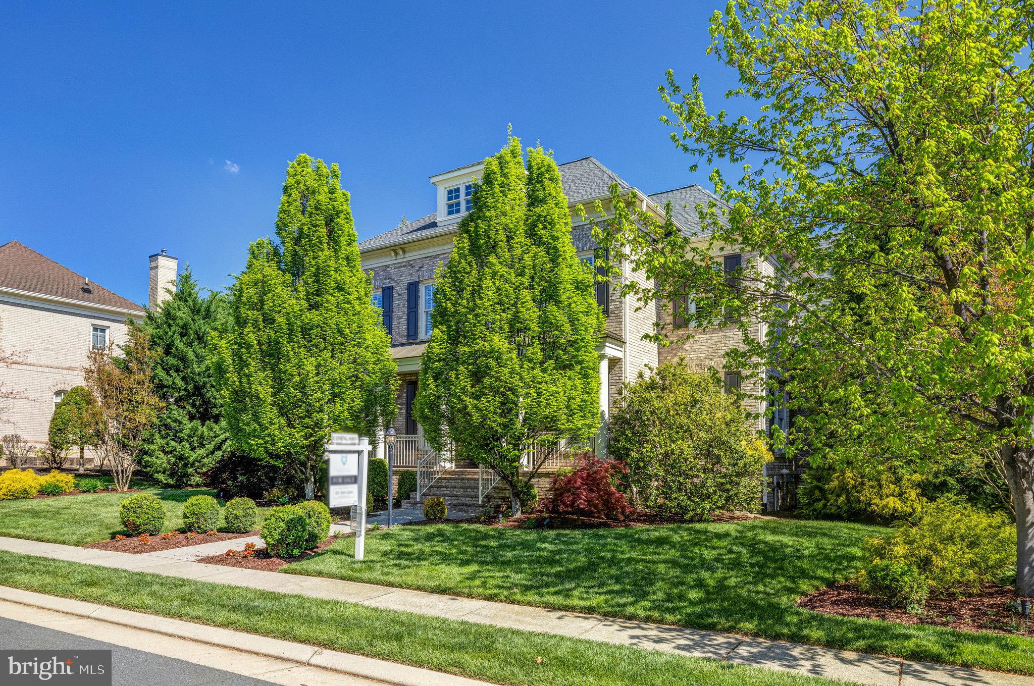 22985 Lois Lane Brambleton, VA 20148 - Photo 3 of 85