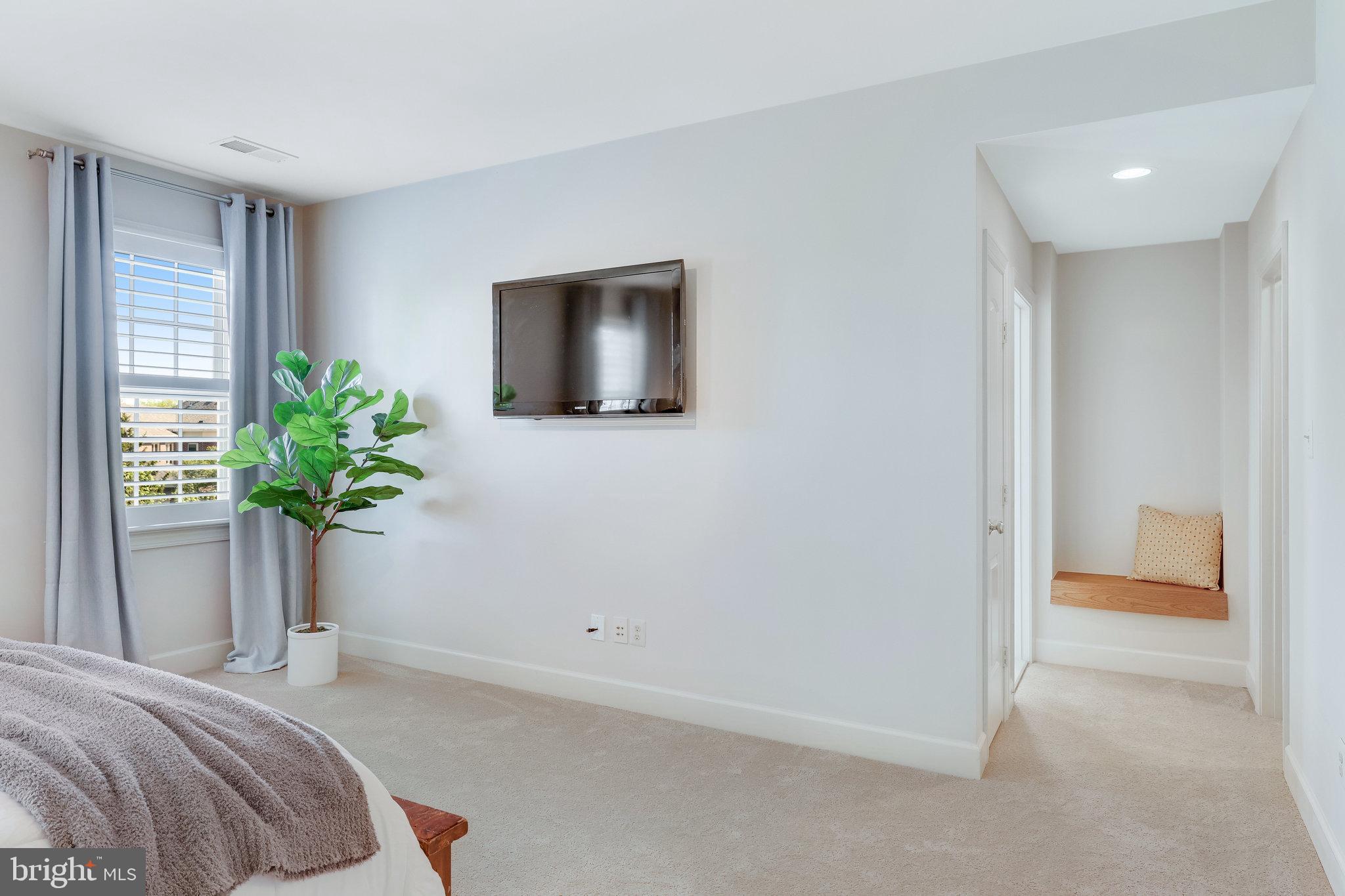 22985 Lois Lane Brambleton, VA 20148 - Photo 36 of 85