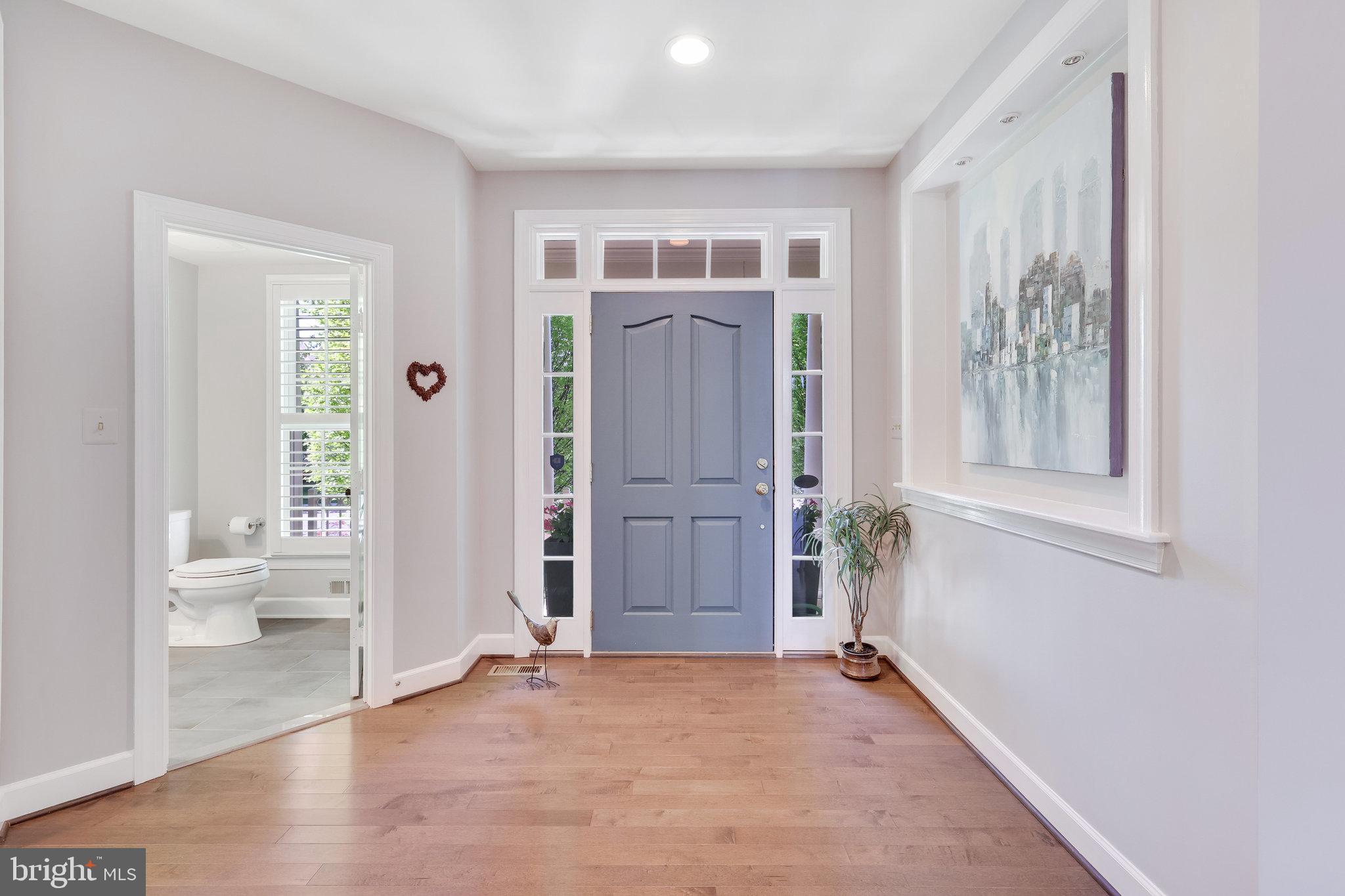 22985 Lois Lane Brambleton, VA 20148 - Photo 8 of 85