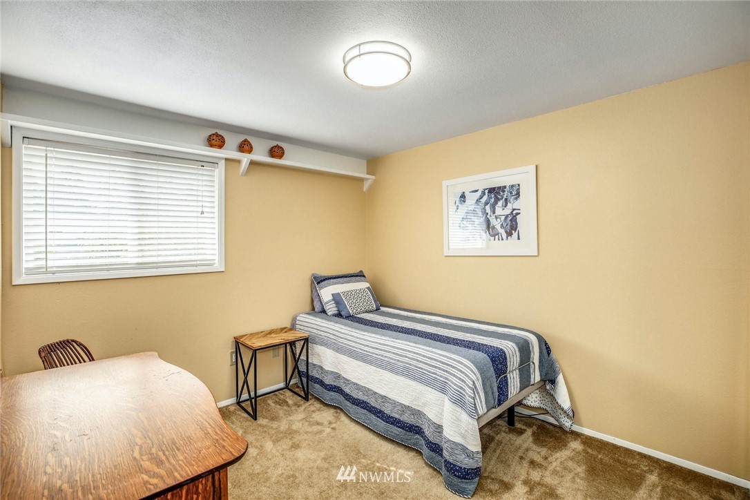 9050 Northeast 195th Street Bothell, WA 98011 - Photo 13 of 30 Gallery Image 13