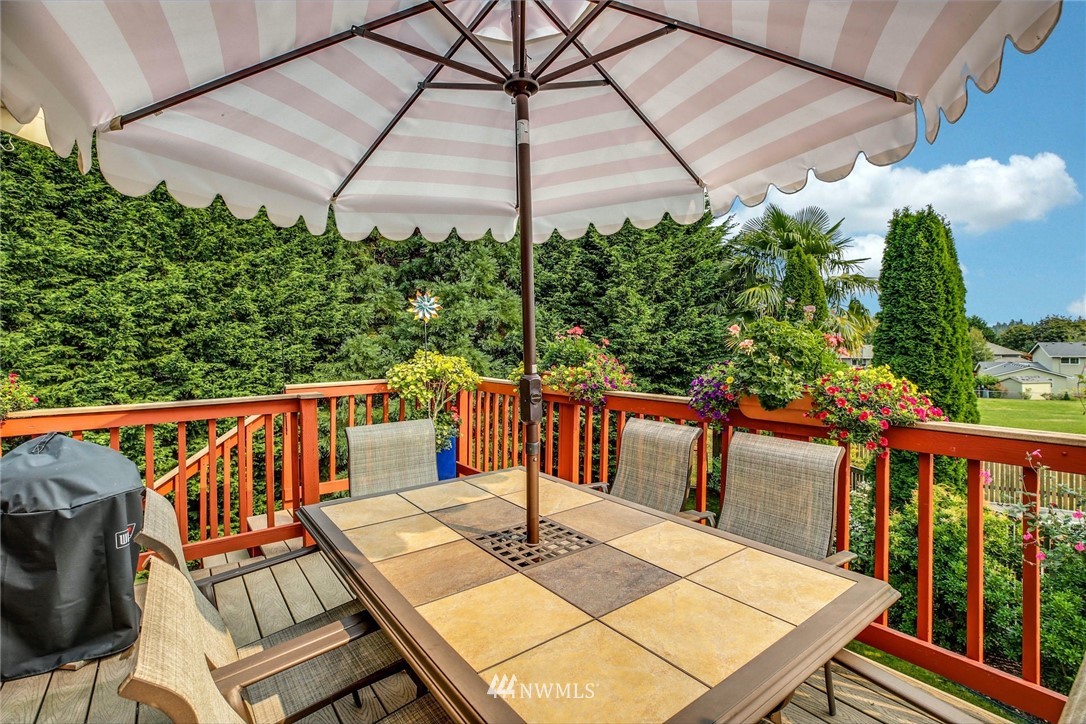 9050 Northeast 195th Street Bothell, WA 98011 - Photo 26 of 30 Gallery Image 26