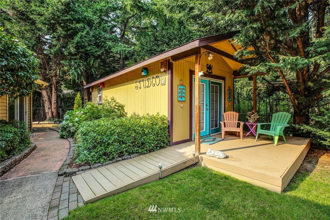 9050 Northeast 195th Street Bothell, WA 98011 - Photo 28 of 30 Gallery Image 28
