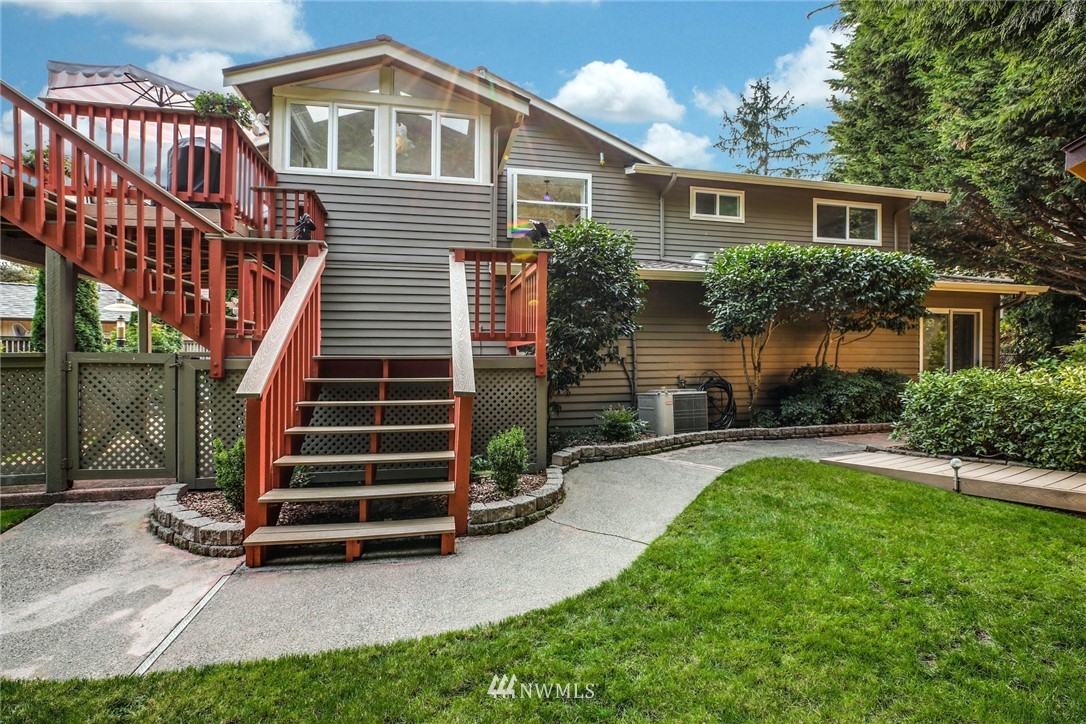 9050 Northeast 195th Street Bothell, WA 98011 - Photo 29 of 30 Gallery Image 29